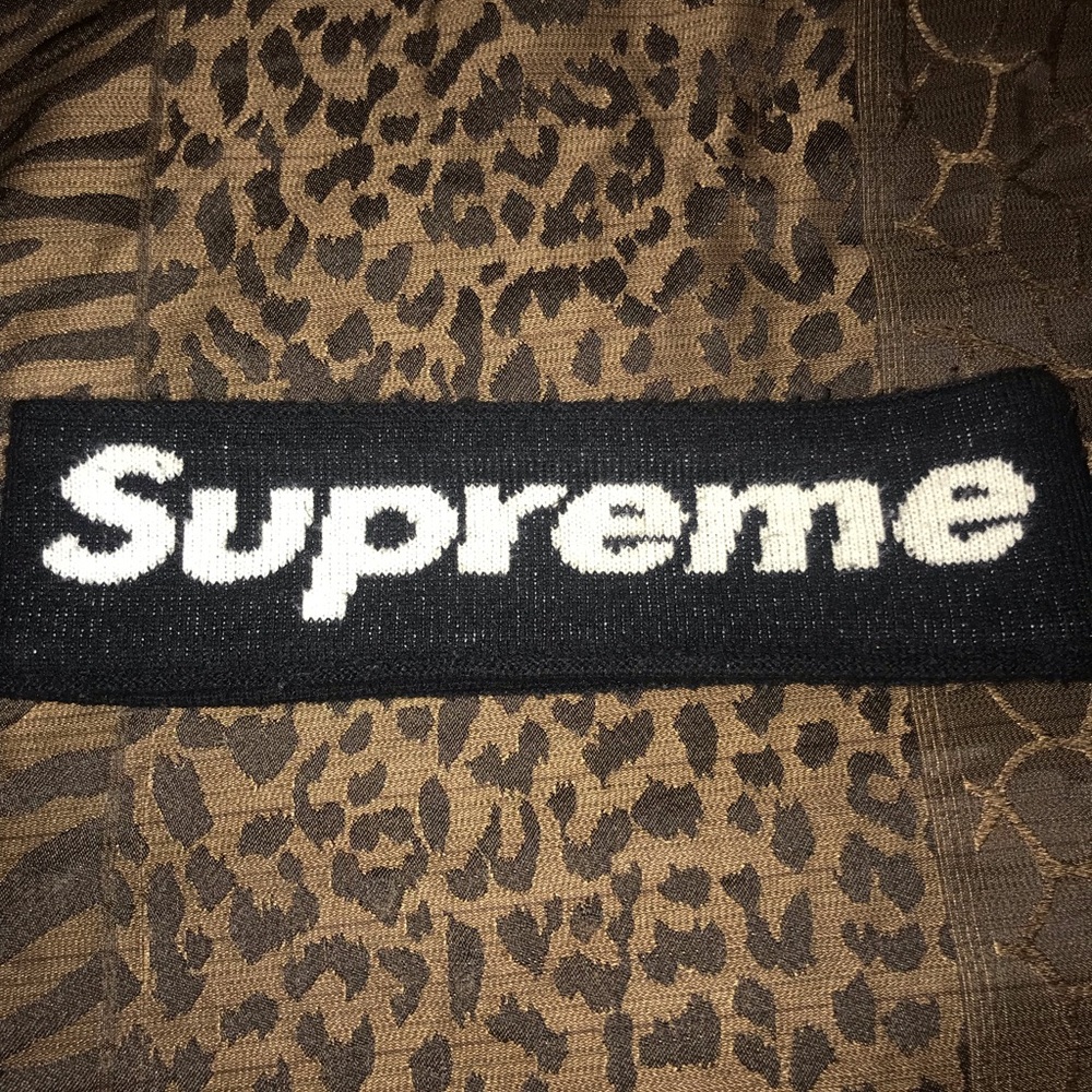 Supreme headband